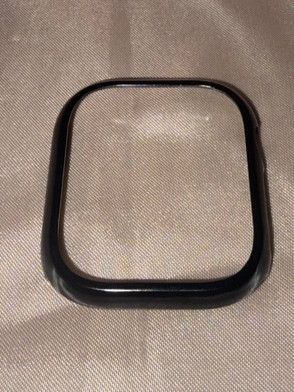 black Apple Watch cover